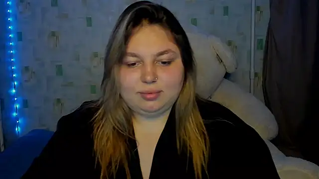Snapshot of LillyHaigh chatting on July 2026 08:46:02 PM LillyHaigh online show from July 2026 08:46:02 PM