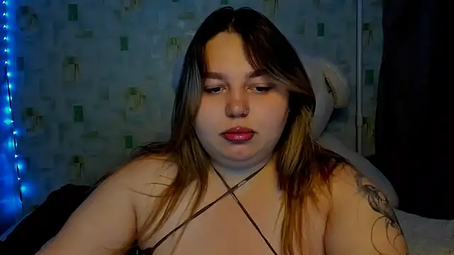Snapshot of LillyHaigh chatting on July 2026 08:35:01 PM LillyHaigh online show from July 2026 08:35:01 PM