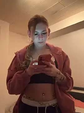 Snapshot of Lina-420 chatting on April 2026 08:07:01 PM Lina-420 online show from April 2026 08:07:01 PM