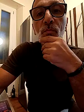 circusmale online show from April 2026 06:35:02 PM