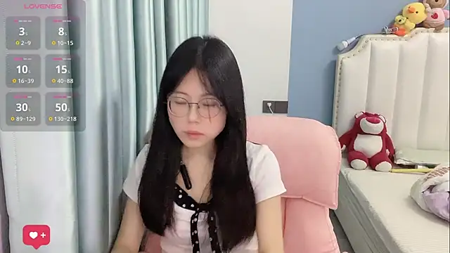 Luna-666 online show from June 2026 01:54:02 PM