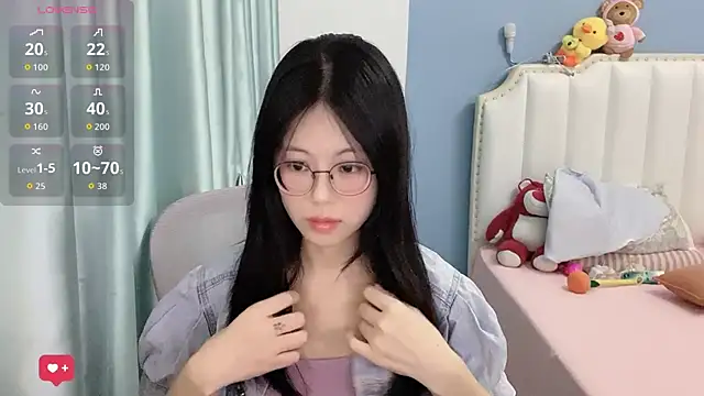 Luna-666 online show from July 2026 02:46:01 PM