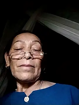 Snapshot of mouth22 chatting on May 2026 09:39:02 AM mouth22 online show from May 2026 09:39:02 AM
