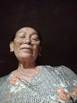 Snapshot of mouth22 chatting on June 2026 05:47:01 AM mouth22 online show from June 2026 05:47:01 AM