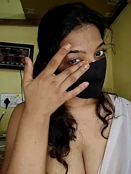 Snapshot of vanika2000 chatting on July 2026 04:15:01 AM vanika2000 online show from July 2026 04:15:01 AM
