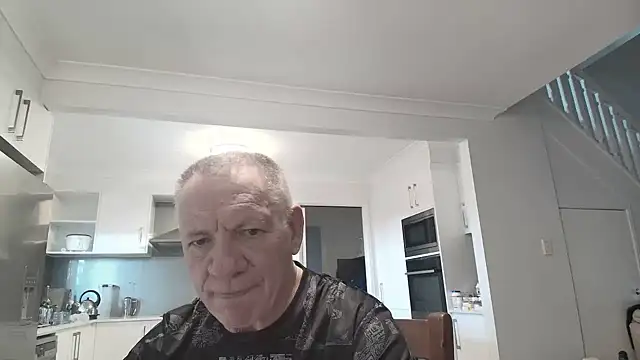 Snapshot of soloman707 chatting on June 2026 05:05:01 AM soloman707 online show from June 2026 05:05:01 AM