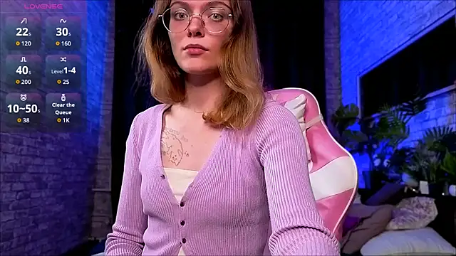 Avrora Spark online show from May 2026 09:08:01 PM