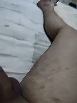 TootedFreezing online show from May 2026 07:09:02 PM