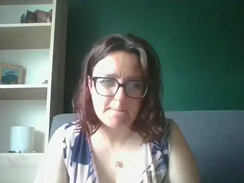 Snapshot of sensual_paris chatting on June 2026 05:20:01 AM sensual paris online show from June 2026 05:20:01 AM