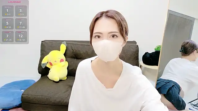 Snapshot of Mirei-chan chatting on May 2026 07:25:01 AM Mirei-chan online show from May 2026 07:25:01 AM