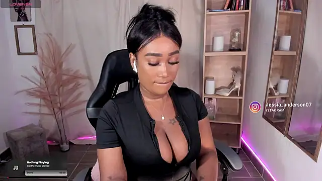 alessia anderson online show from February 2026 02:26:01 AM