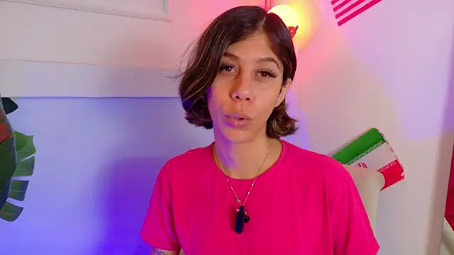 Snapshot of ZoeyPetit chatting on July 2026 11:59:01 AM ZoeyPetit online show from July 2026 11:59:01 AM