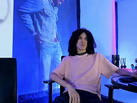 anddy hugecock online show from June 2026 01:13:01 PM