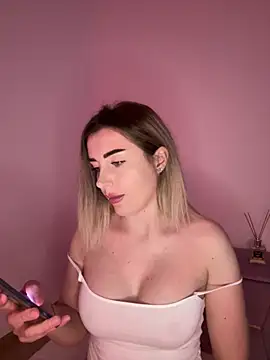 IrisDesiree online show from May 2026 02:24:02 PM