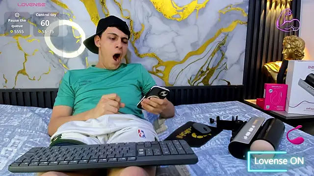 Snapshot of Ethanx18_ chatting on June 2026 12:55:02 PM Ethanx18 online show from June 2026 12:55:02 PM