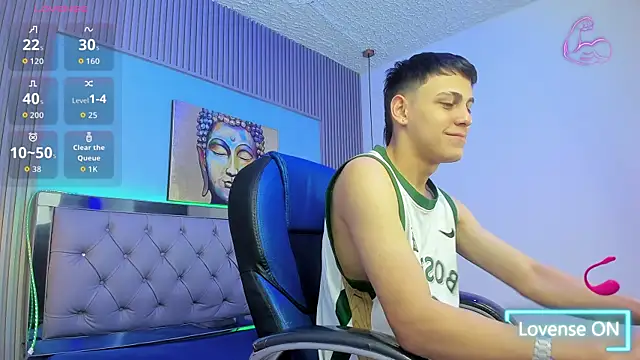 Snapshot of Ethanx18_ chatting on July 2026 04:55:01 AM Ethanx18 online show from July 2026 04:55:01 AM