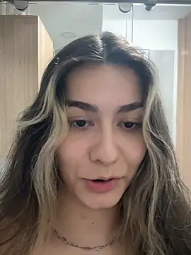 Snapshot of Bonnie_Rider chatting on May 2026 12:17:02 AM Bonnie Rider online show from May 2026 12:17:02 AM