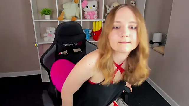 Emmaa Kimm online show from May 2026 11:34:04 PM