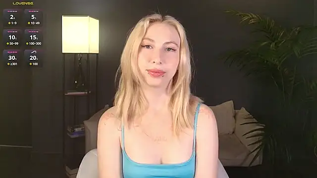 MilkChoc0late online show from July 2026 02:42:02 AM