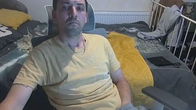 Tracky 66 online show from April 2026 11:54:02 PM