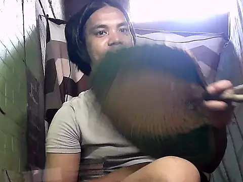 Snapshot of bj_l0ve chatting on May 2026 04:41:02 AM bj l0ve online show from May 2026 04:41:02 AM