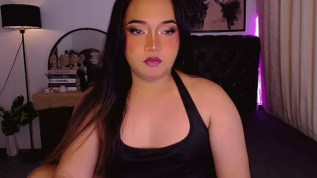 Snapshot of Sensual_Ekang chatting on July 2026 06:49:02 PM Sensual Ekang online show from July 2026 06:49:02 PM
