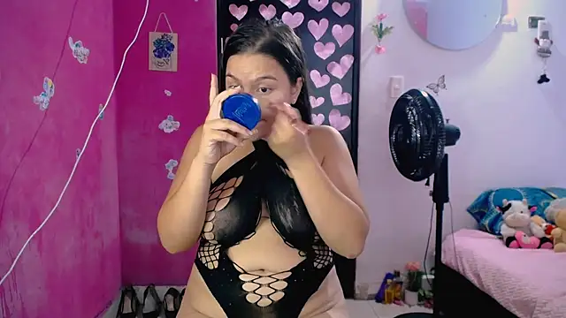 Kiara tits online show from July 2026 10:38:01 PM