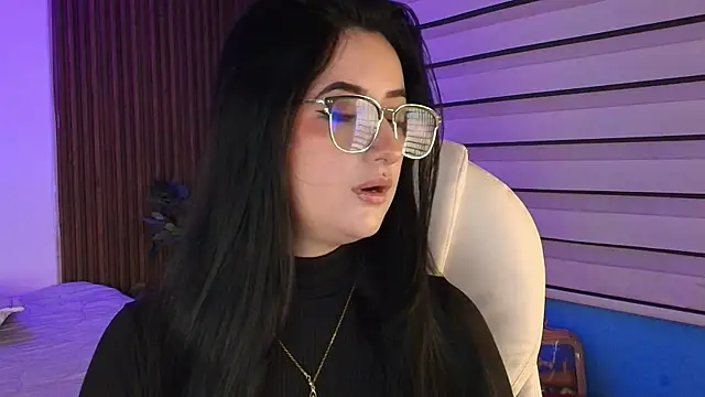 Snapshot of AnnyBonne9 chatting on May 2026 11:49:01 AM AnnyBonne9 online show from May 2026 11:49:01 AM