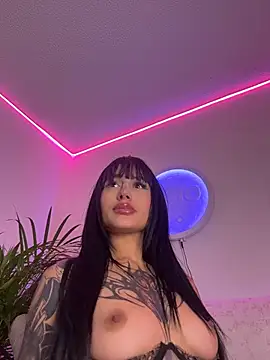 Snapshot of Lilith_asmodeus chatting on June 2026 04:02:01 AM Lilith asmodeus online show from June 2026 04:02:01 AM