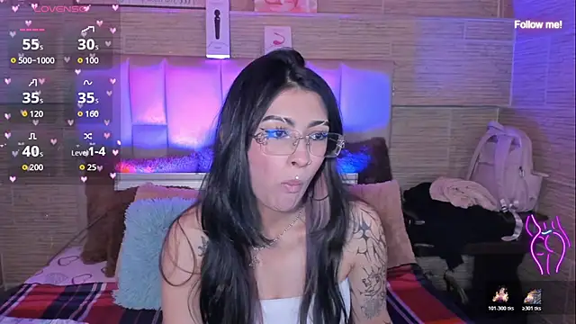 mia smoke  online show from July 2026 12:52:02 AM