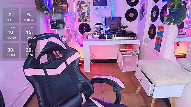 Snapshot of Duulce_mia chatting on June 2026 11:34:01 AM Duulce mia online show from June 2026 11:34:01 AM