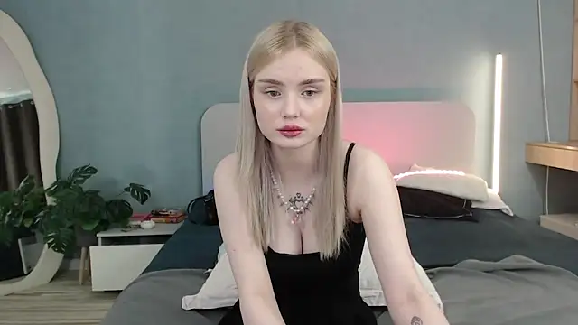 Snapshot of Angel_Share chatting on May 2026 01:46:01 AM Angel Share online show from May 2026 01:46:01 AM