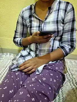Snapshot of Seema_yadav01 chatting on May 2026 05:14:02 AM Seema yadav01 online show from May 2026 05:14:02 AM