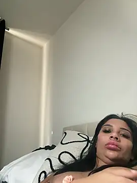Miss juicybabes online show from May 2026 08:00:01 AM