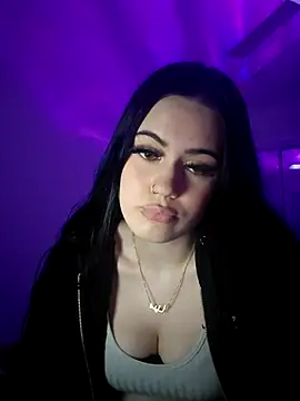 angelipetal online show from April 2026 12:33:02 PM