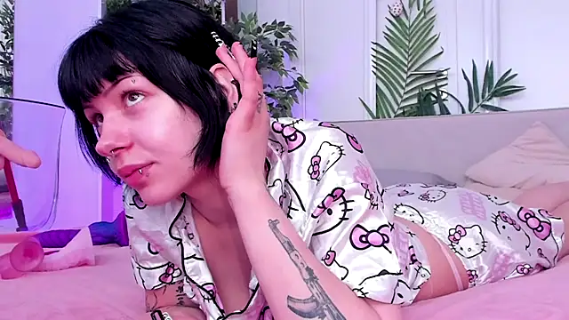 Snapshot of Ashley_Alt chatting on June 2026 06:41:01 AM Ashley Alt online show from June 2026 06:41:01 AM