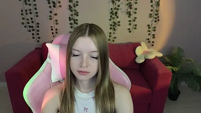 Eva Th0mpson online show from June 2026 12:55:02 AM