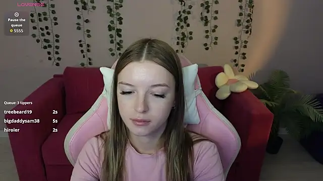 Eva Th0mpson online show from July 2026 06:47:02 AM