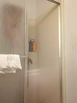 Clu83 online show from May 2026 11:25:02 PM