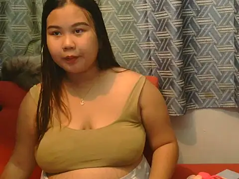 Snapshot of hotchickgirl chatting on June 2026 06:51:02 AM hotchickgirl online show from June 2026 06:51:02 AM