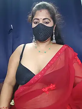 Snapshot of Polly-bhabi chatting on May 2026 01:56:01 AM Polly-bhabi online show from May 2026 01:56:01 AM