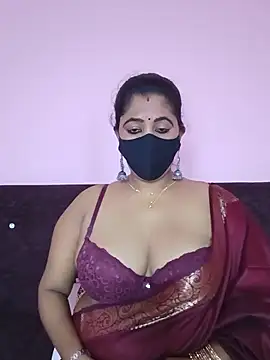 Snapshot of Polly-bhabi chatting on May 2026 09:06:01 AM Polly-bhabi online show from May 2026 09:06:01 AM