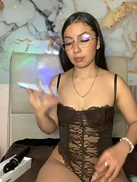 Snapshot of Julieth_ec chatting on June 2026 11:53:02 AM Julieth ec online show from June 2026 11:53:02 AM