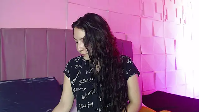 Snapshot of koko15_ chatting on June 2026 01:56:01 PM koko15 online show from June 2026 01:56:01 PM