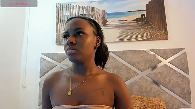 Alisson-Noa online show from July 2026 12:37:01 PM