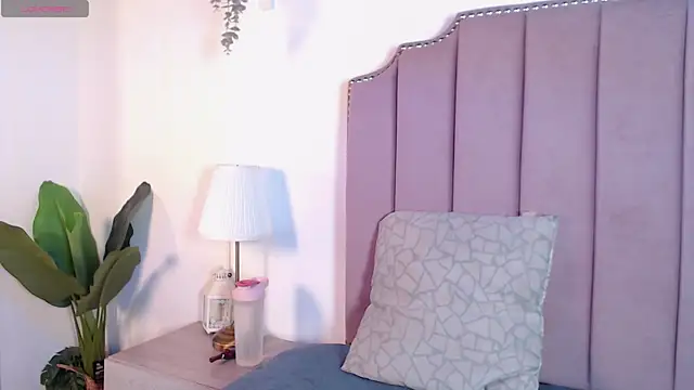 Snapshot of Littlejade_dh chatting on May 2026 11:49:01 AM Littlejade dh online show from May 2026 11:49:01 AM