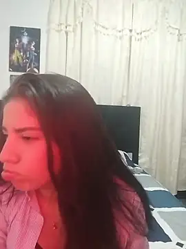 LinaColombianGirl online show from May 2026 05:46:02 AM