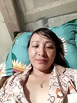 ABCKUTE20 online show from May 2026 03:35:02 AM