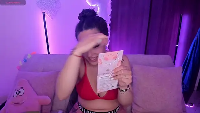 Snapshot of liz_martins1 chatting on June 2026 01:59:01 AM liz martins1 online show from June 2026 01:59:01 AM