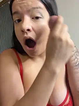 Snapshot of ClaireVoss chatting on July 2026 10:44:01 AM ClaireVoss online show from July 2026 10:44:01 AM